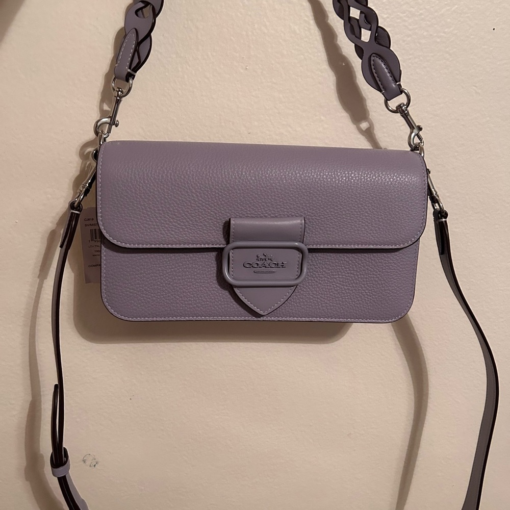 Coach purse - Picture 2 of 3